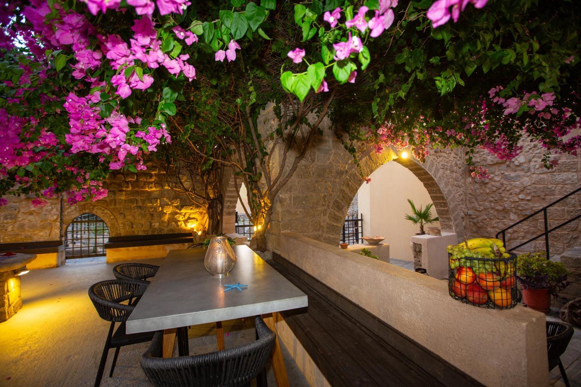The Old Town House Apartment Rhodes City Ngoại thất bức ảnh