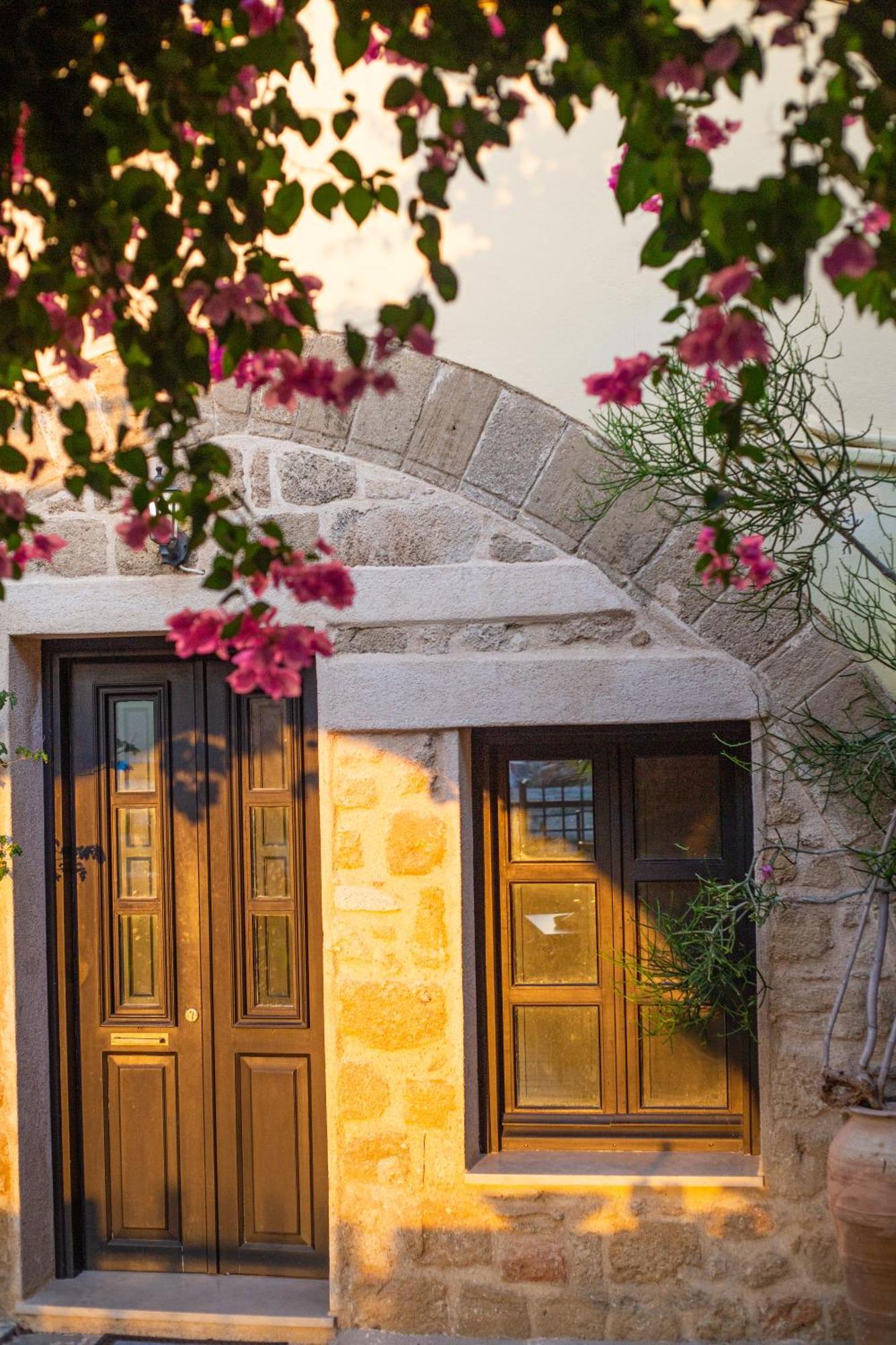 The Old Town House Apartment Rhodes City Ngoại thất bức ảnh