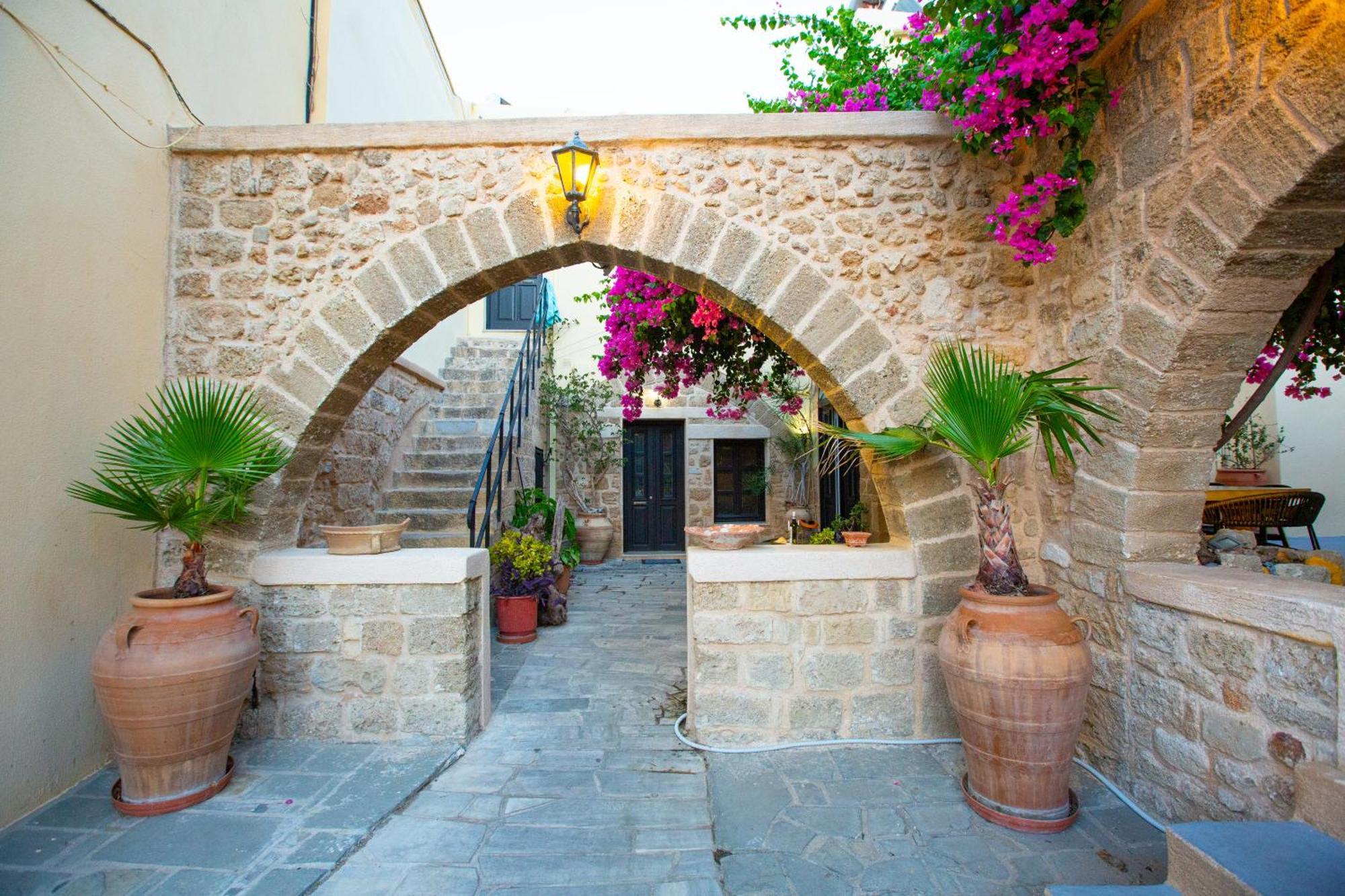The Old Town House Apartment Rhodes City Ngoại thất bức ảnh