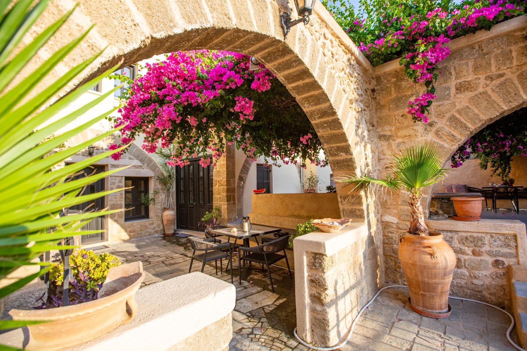The Old Town House Apartment Rhodes City Ngoại thất bức ảnh
