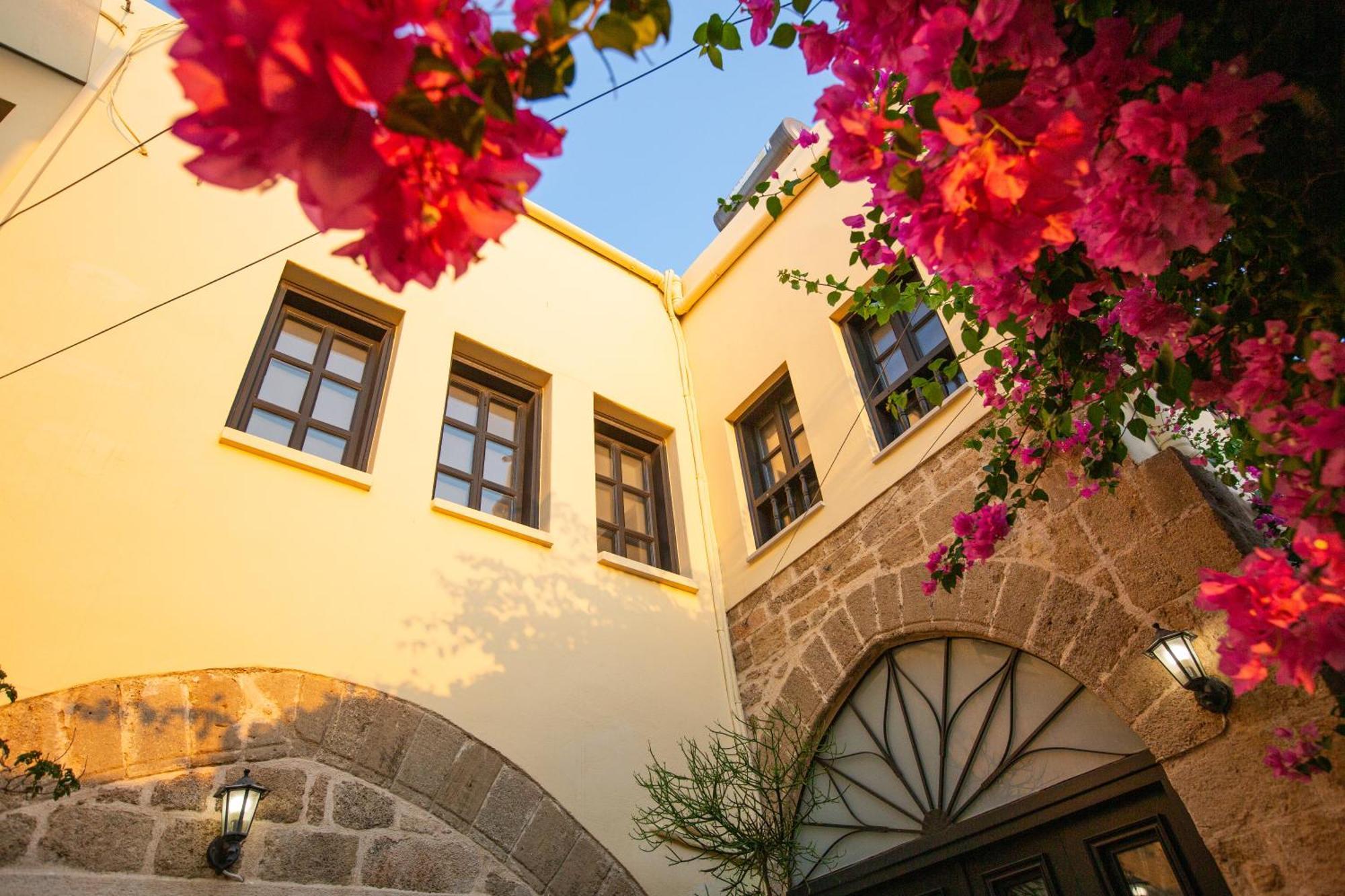 The Old Town House Apartment Rhodes City Ngoại thất bức ảnh