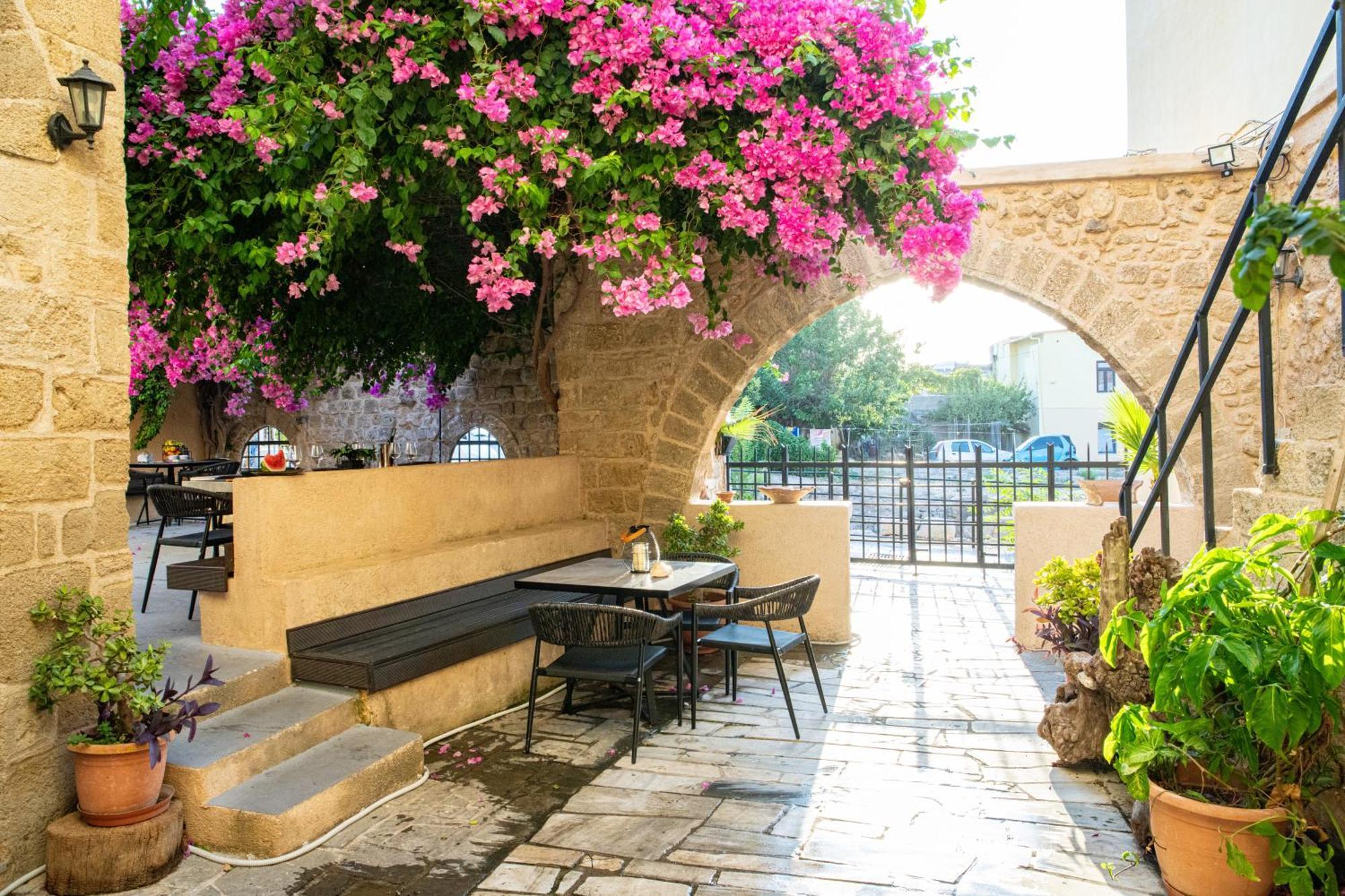 The Old Town House Apartment Rhodes City Ngoại thất bức ảnh